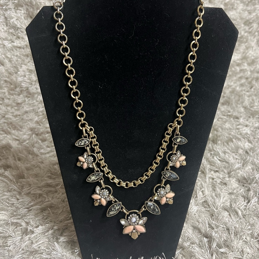 Premier Designs Gold and Pink Floral Necklace